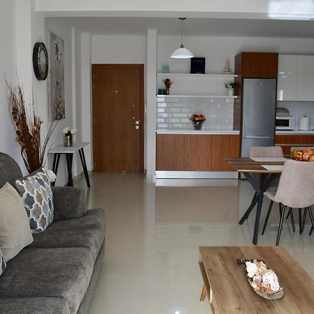 Panorama Apartment Klorakas Exterior photo